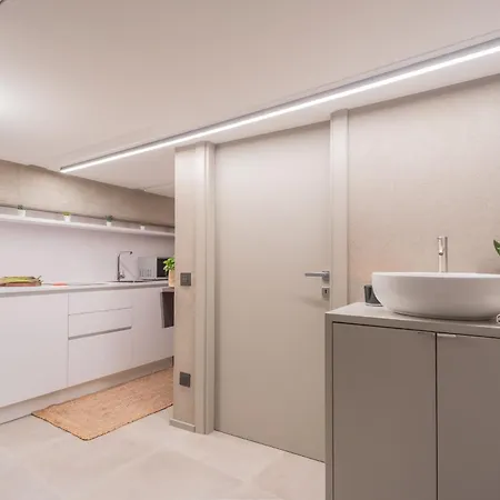Urio's Castle By Rent * Carate Urio