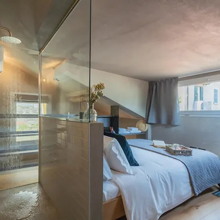Appartement Urio's Castle By Rent