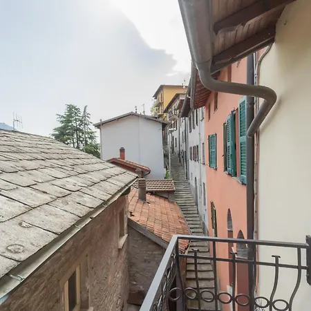 Urio's Castle By Rent Appartement Carate Urio