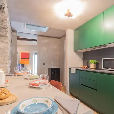 Urio's Castle By Rent Appartement