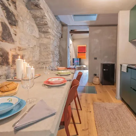 Urio's Castle By Rent Carate Urio